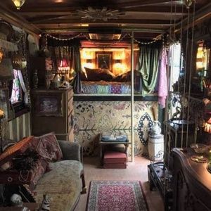 Meet your Posher, Gypsy